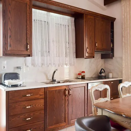 Eli's Apartment